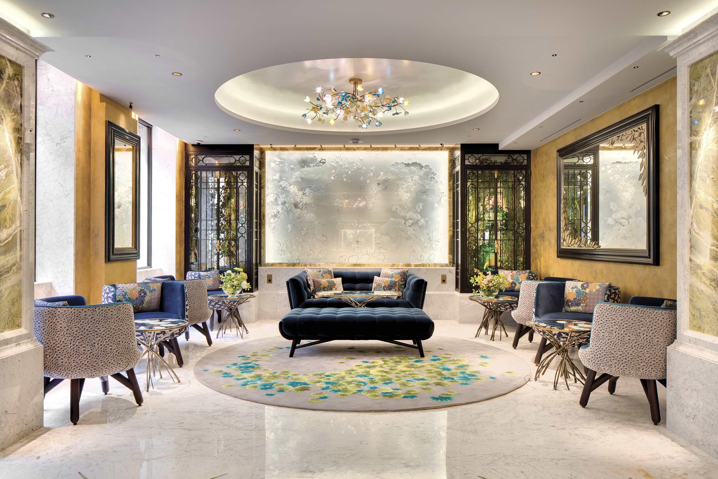La Demeure Montaigne Hotel Paris Exterior photo The lobby of the hotel
